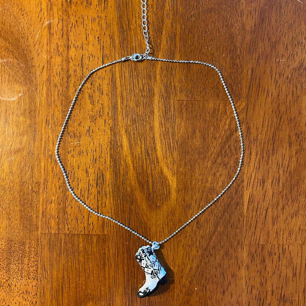Women’s Boot Necklace